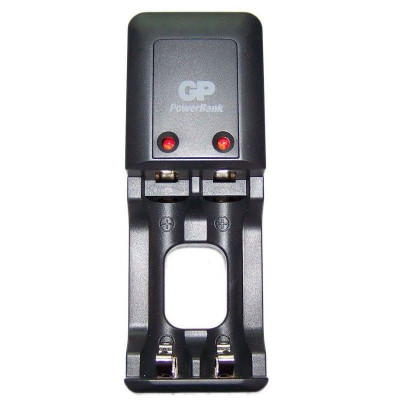 Зарядное уст-во GP <GPPB330GSC-CR1(GPCRPB3308)> PowerBank (NiMh, AA/AAA)